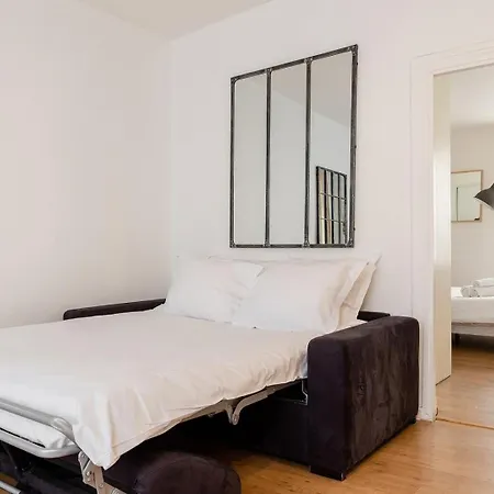 Bnbnook - Elegant 1br Near Champ De Mars & Eiffel Apartment