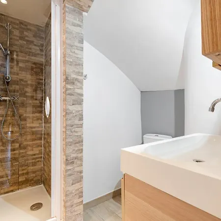 Bnbnook - Elegant 1br Near Champ De Mars & Eiffel Paris